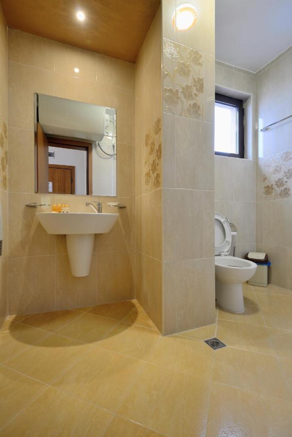 Fantasy Apartaments And Studios Avenue Комплекс Фантазия Хисаря ภายนอก รูปภาพ