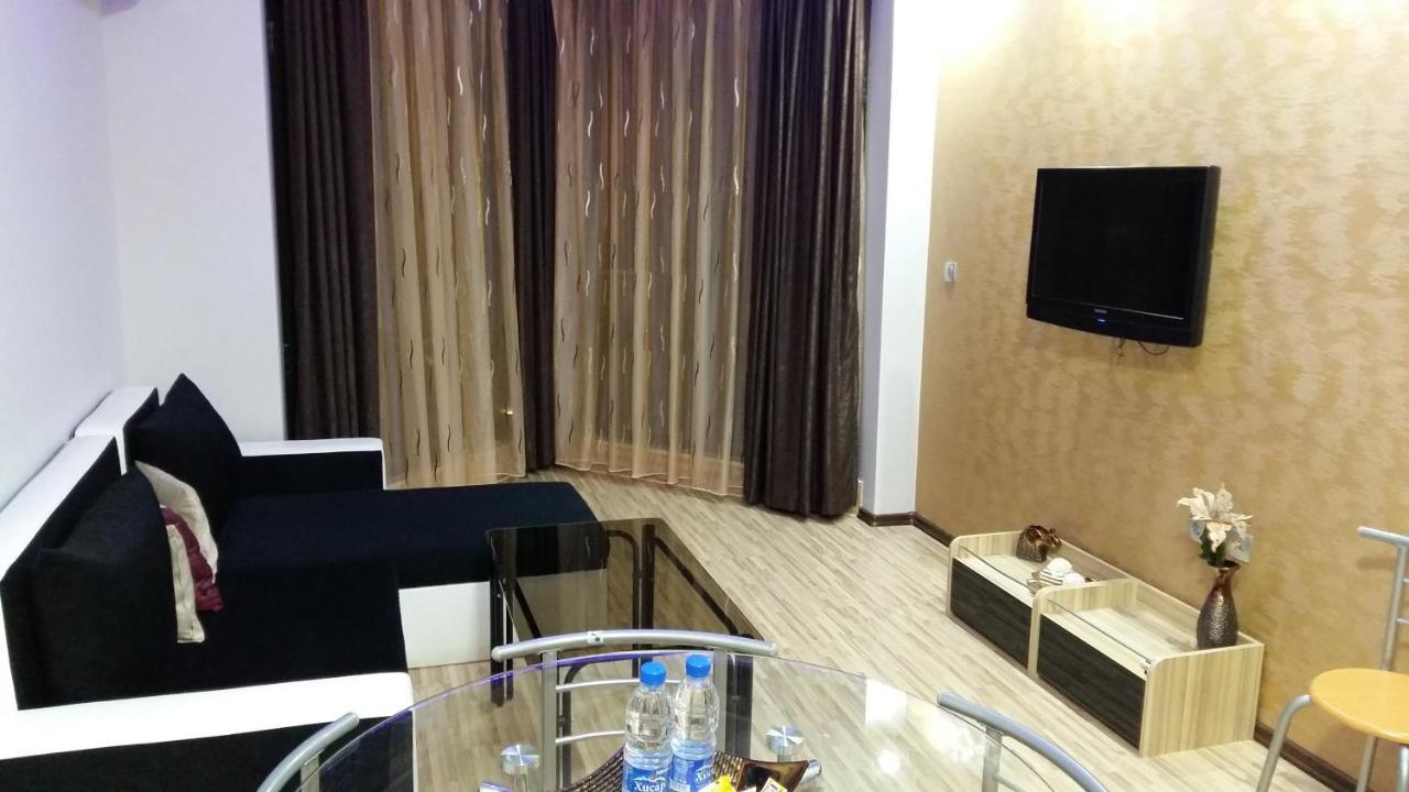 Fantasy Apartaments And Studios Avenue Комплекс Фантазия Хисаря ภายนอก รูปภาพ